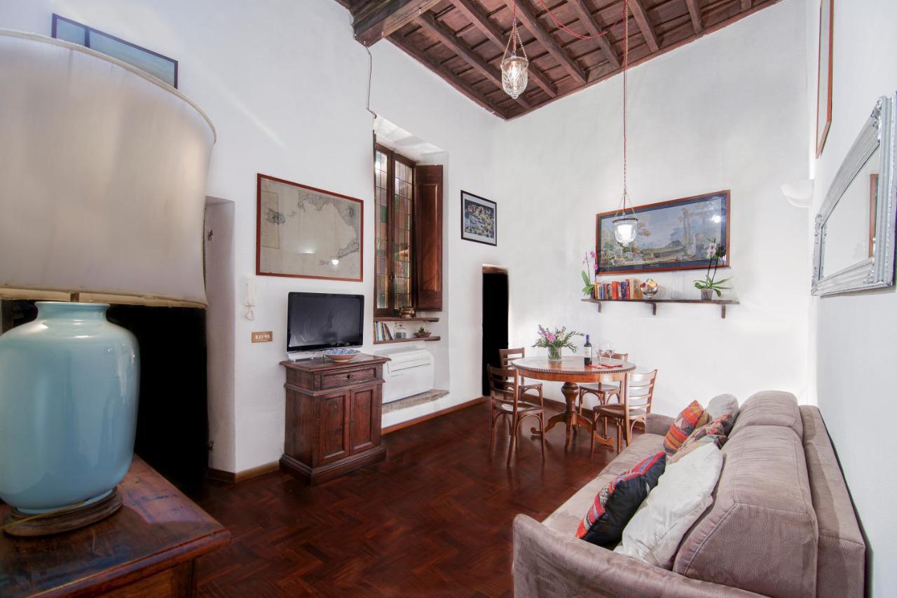 Cartari, Renaissance Flat A Few Steps From Piazza Navona And Vatican 外观 照片